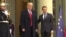 Торгівля, НАТО та дружба: зустріч Трампа і Макрона в Парижі (відео)