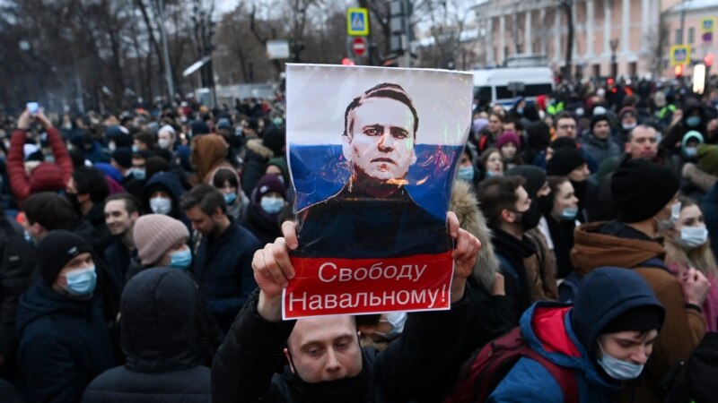 СК объединил пять уголовных дел против Алексея Навального в одно