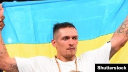Александр Усик