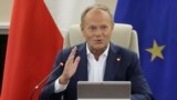 Polşanyň premýer-ministri Donald Tusk harbylaryň pilotsyz uçarlary urmaga niýetlenen ýaraglary ulanandygyny aýtdy.