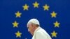 Франция. Папа римский Франциск призывает депутатов Европарламента всячески поддержать мигрантов. Страсбург, 25,11.2014