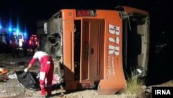 اتوبوس واژگون‌شده در شهرستان داراب فارس
