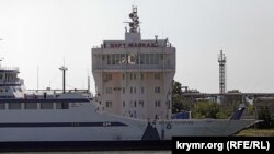 Trajekt u luci Kavkaz (foto arhiv)