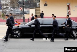 Limuzina care l-a transportat pe Kim Jong Un de la gara din Vladivostok