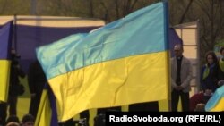 Ukraine -- Pro-ukrainian rally, Donetsk, 17Apr2014