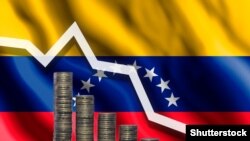 Според Капони във Венецуела няма умиращи от глад и на много места по пазарите могат да се купуват спокойно стоки.