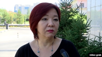 Ешкілермен жыныстық қатынас Әйелінің шәуетпен жабылған клиторының суреті