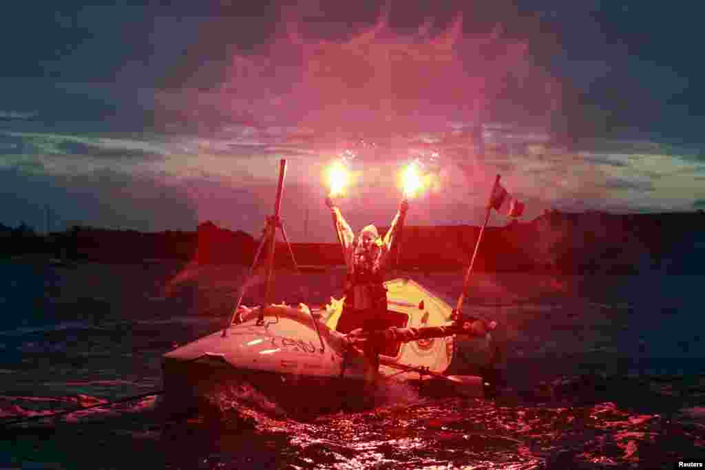 Франція &ndash; Перша канадка Мілен Пакетт, яка на веслах перетнула Атлантичний океан. Їй знадобилося чотири місяці, щоб подолати 5 тисяч кілометрів. Порт Лоріян, 12 листопада 2013 року 