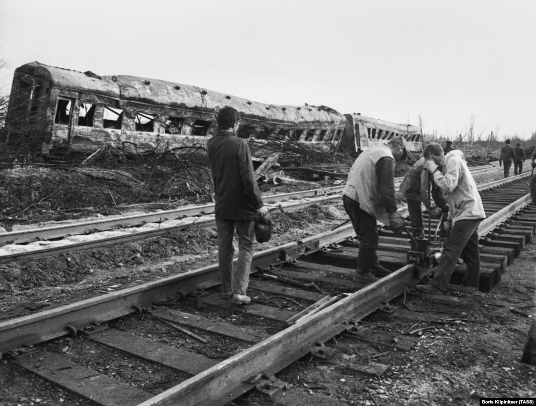 Mass Death On Soviet Rails, 30 Years Later