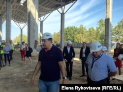 Михаил Саакашвили на строительстве аэропорта