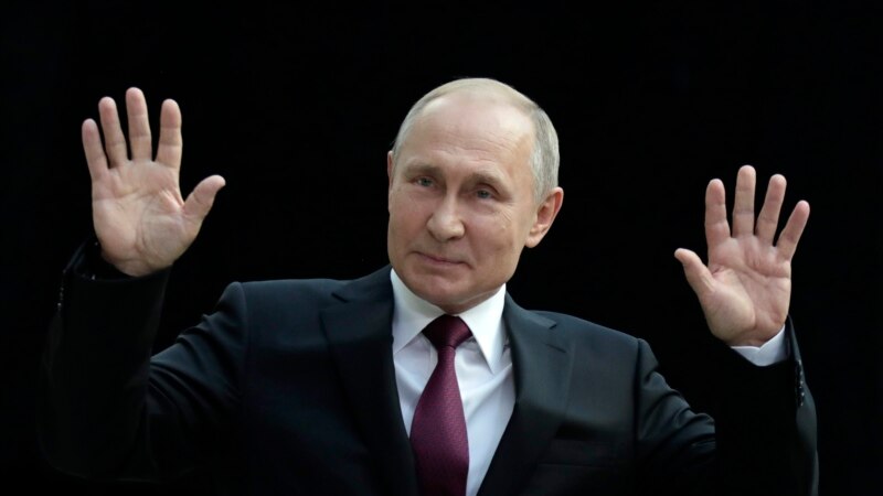 Путин пристигна во Минск на затворањето на Европските игри 
