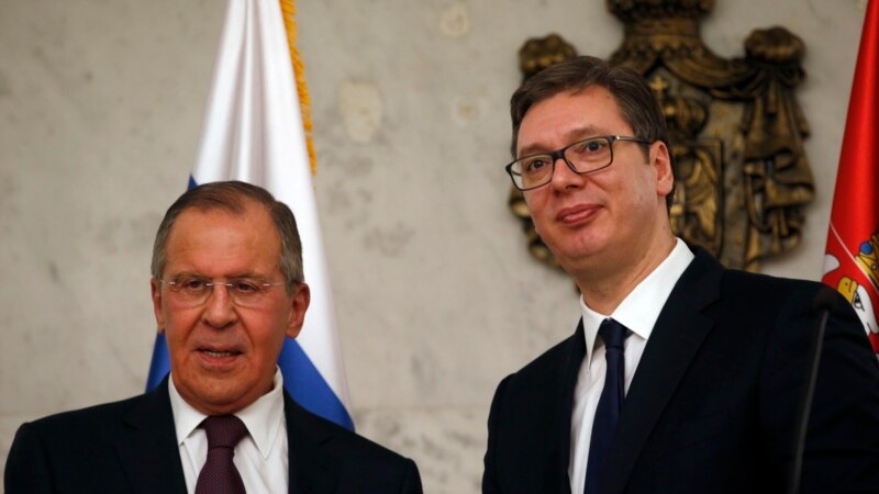 Vučić s Lavrovom o saradnji i Kosovu