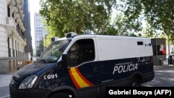 Policija ispred suda u Madridu, ilustrativna fotografija