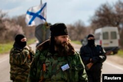 Voluntari sârbi în Ucraina de partea separatiștilor, martie 2014.