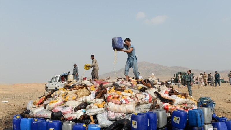 پولیس: کابل کې تر ۳۰۰۰ لېټره ډېر شراب ونيول شول