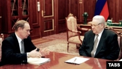 Владимир Путин и Борис Ельцин в марте 1999 года