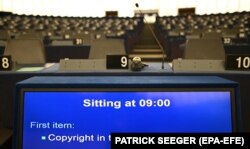 Az EU nem először foglalkozik a digitális világ problémáival és veszélyeivel, 2019-ben a szerzői jogi törvény váltott ki vitát.