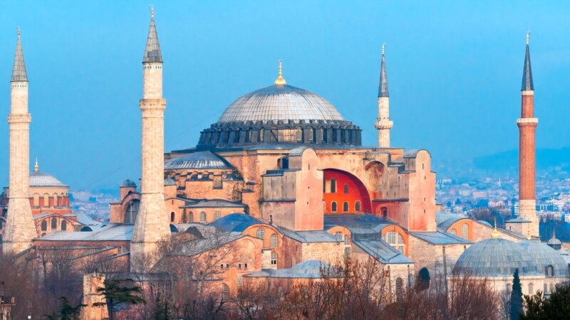Врховниот суд на Турција ќе го разгледа статусот на Аја Софија