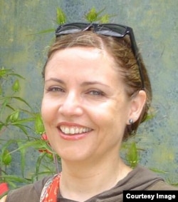 Liliana Popescu, prorector SNSPA