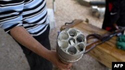 Відпрацьована бомба з касетними боєприпасами, Лівія, 2011 рік, архівне фото