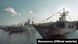 Американские корабли в Севастополе: впервые в украинском порту (фотогалерея)