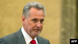 Austria -- Dmytro Firtash, one of Ukraine's most influential oligarchs, appears in court in Vienna, April 30, 2015