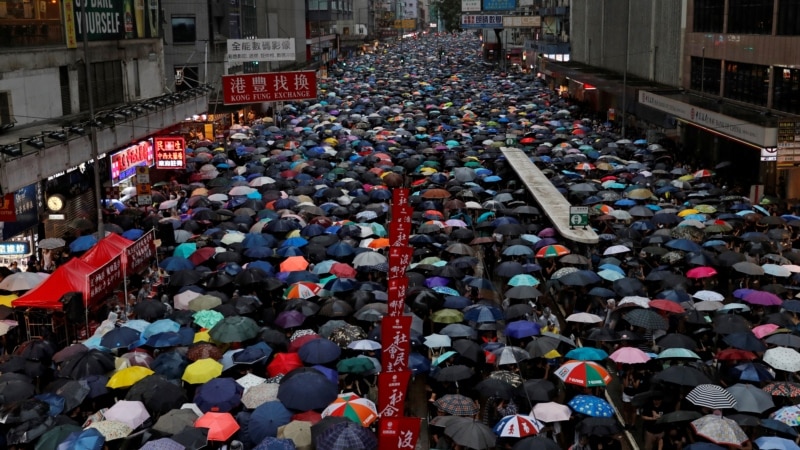 Novi protest u Hong Kongu, organizatori pozivaju na mirne demonstracije