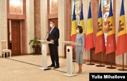 Президенты Молдовы и Румынии Майя Санду и Клаус Йоханнис
