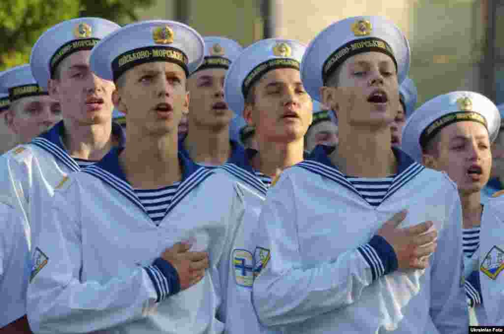 Початок навчання у Військово-морському ліцеї ВМС Збройних сил України, Севастополь, 1 вересня 2013 року