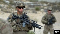 Militari american dintr-o patrulă NATO în Afganistan.