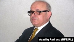 Journalist Mirza Khazar, 2009.