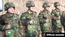 Солдаты азербайджанской армии 