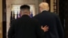 Президент Трамп и Ким Чен Ын после завершения встречи