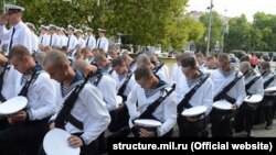 Курсанти навчального центру ВМФ в Севастополі під час військової присяги, архівне фото