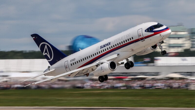 Российская авиакомпания «ИрАэро» начала летать в Крым на Sukhoi Superjet 100