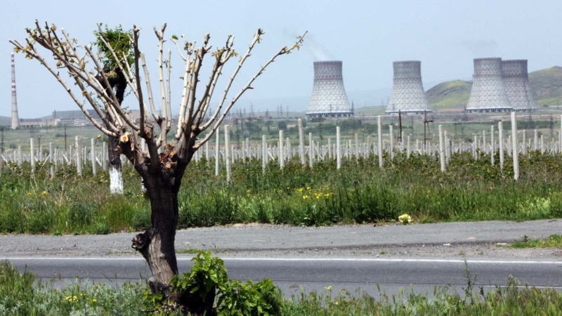 Армения хочет вывозить ядерные отходы атомной электростанции через Грузию