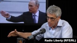 Леонид Гозман в студии Радио Свобода