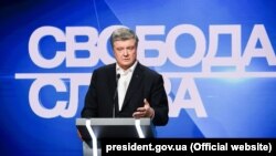 Порошенко висловив свою позицію стосовно проведення дебатів на НСК «Олімпійський»