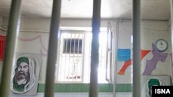 سلولی در زندان اوين