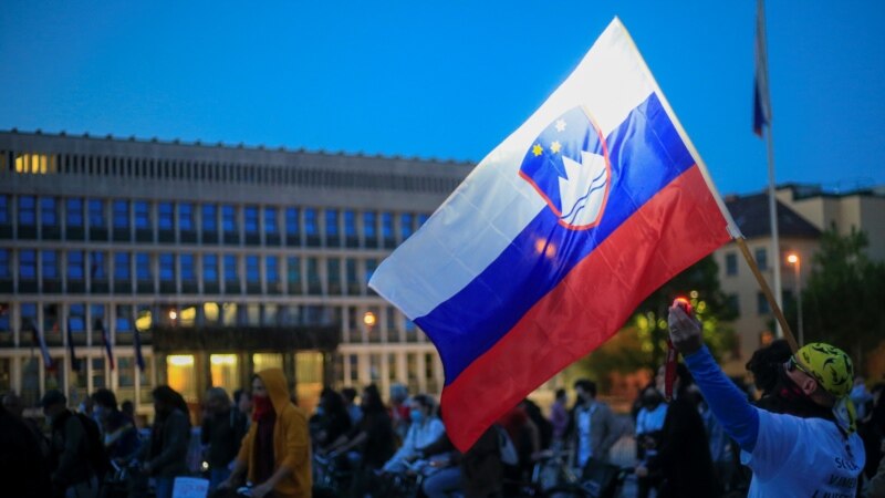 Ostavke u Sloveniji zbog privođenja ministra u vezi s nabavkom ventilatora