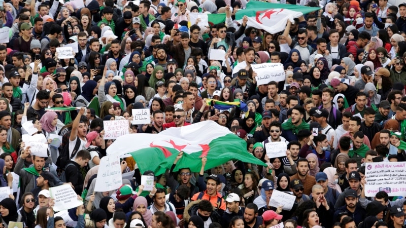 U Alžiru danas 51. nedelja protesta protiv vlasti
