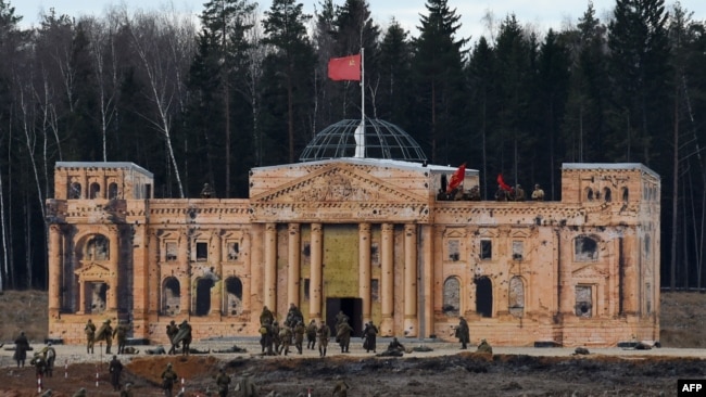 Спецмісія ОБСЄ зафіксувала "Гради" в центрі Луганська - Цензор.НЕТ 7995