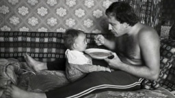 Фотографії Валерія Решетняка документально та водночас художньо показують життя в СРСР без прикрас 