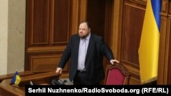 На думку Руслана Стефанчука, те, що Верховна Рада не затвердила програму уряду, не є підставою для його відставки