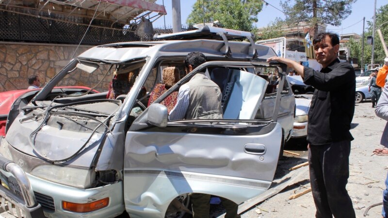  انفجار بر یک موتر کاستر درکابل٬ حداقل یک کشته و سه زخمی به جا گذاشت