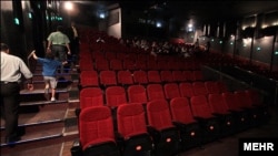 Too many empty Iranian theaters, say owners.