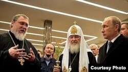 Протоиерей Геннадий Зверев с патриархом Кириллом и Владимиром Путиным