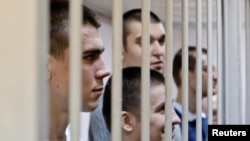 Подсудимые по "Болотному делу" в Замоскворецком суде Москвы, февраль 2014 года