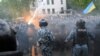 9 травня у Львові: тисячі міліціонерів, постріл, бійки, лайка і панахиди