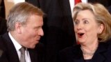 Jaap de Hoop Scheffer şi Hillary Clinton